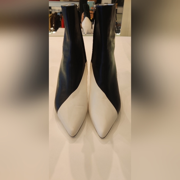 Givenchy Boots - Picture 5 of 6